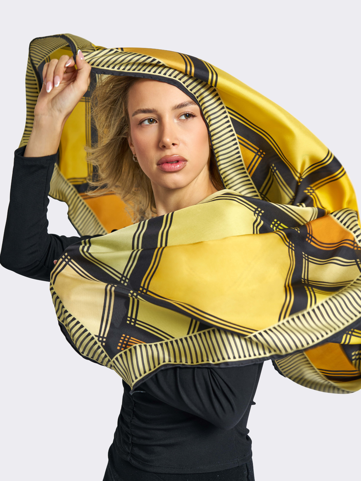 HerPorte-GIALLO DI AUBETTE Silk Scarf