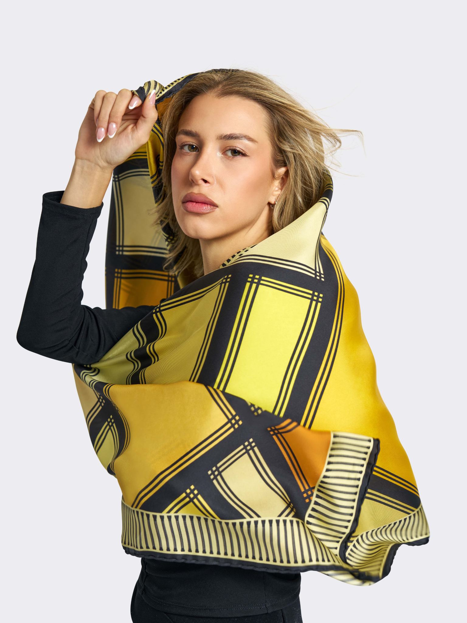 HerPorte-GIALLO DI AUBETTE Silk Scarf