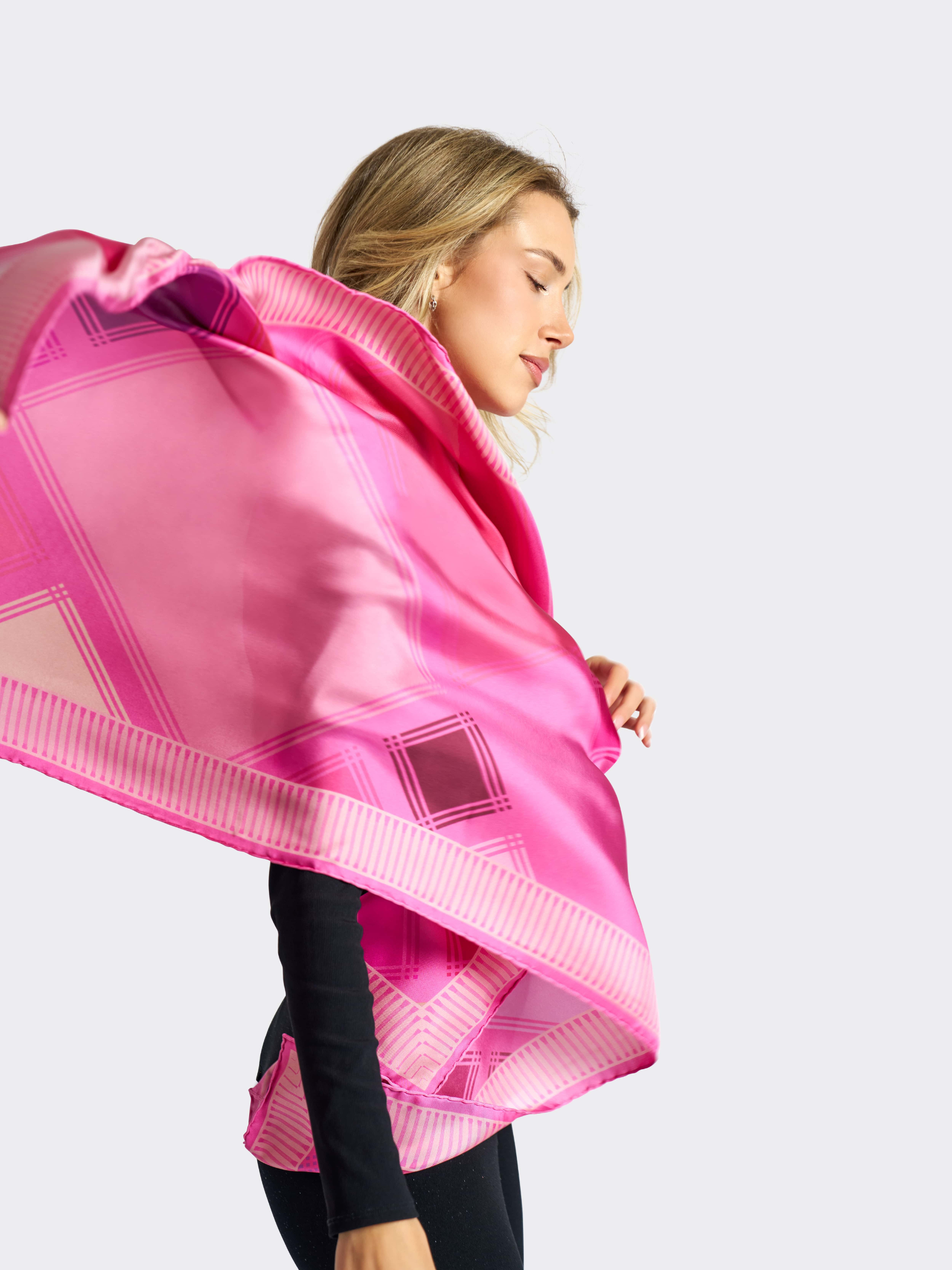 HerPorte-ROSA DI AUBETTE Silk Scarf