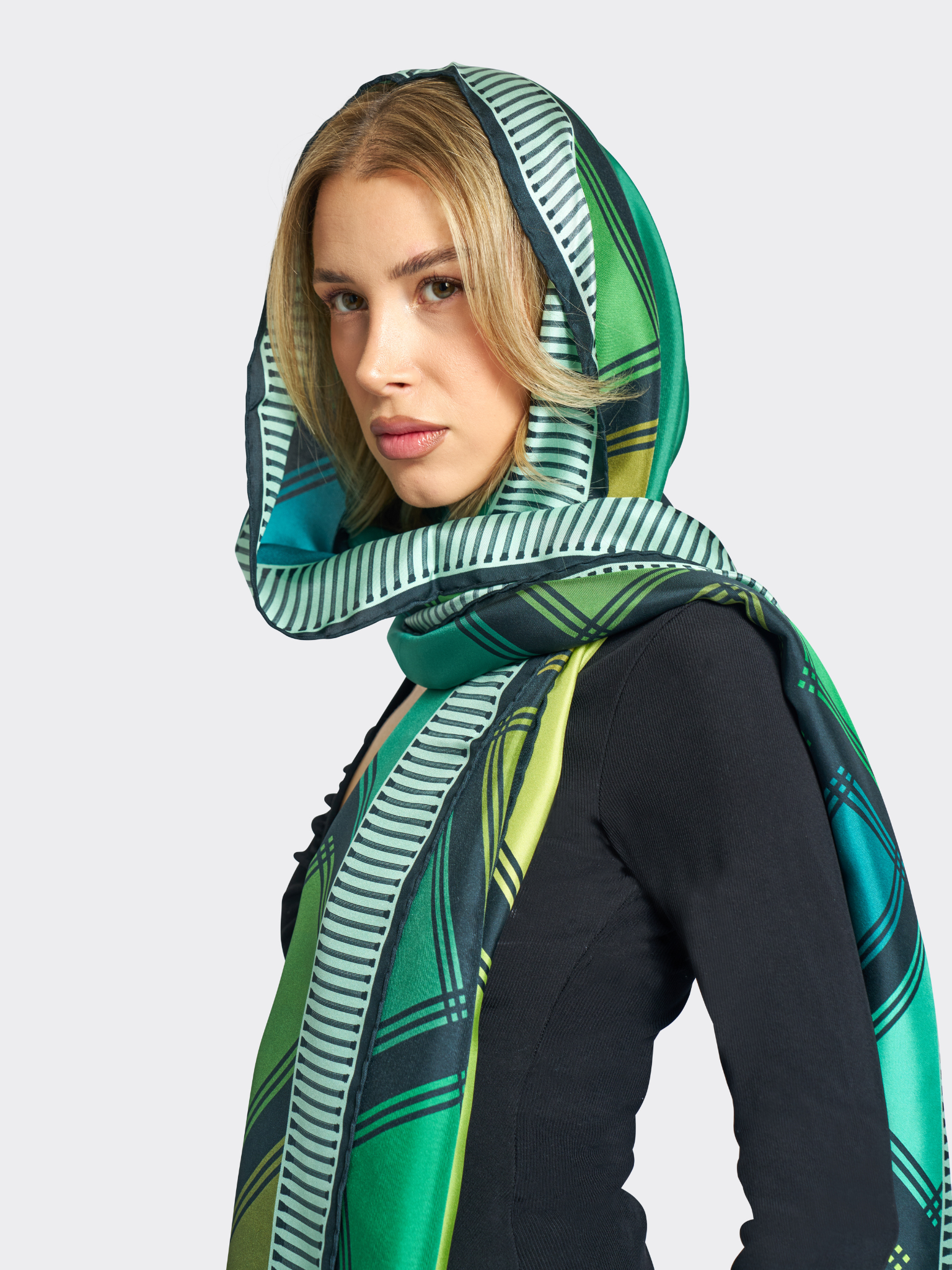 HerPorte-VERDE DI AUBETTE Silk Scarf