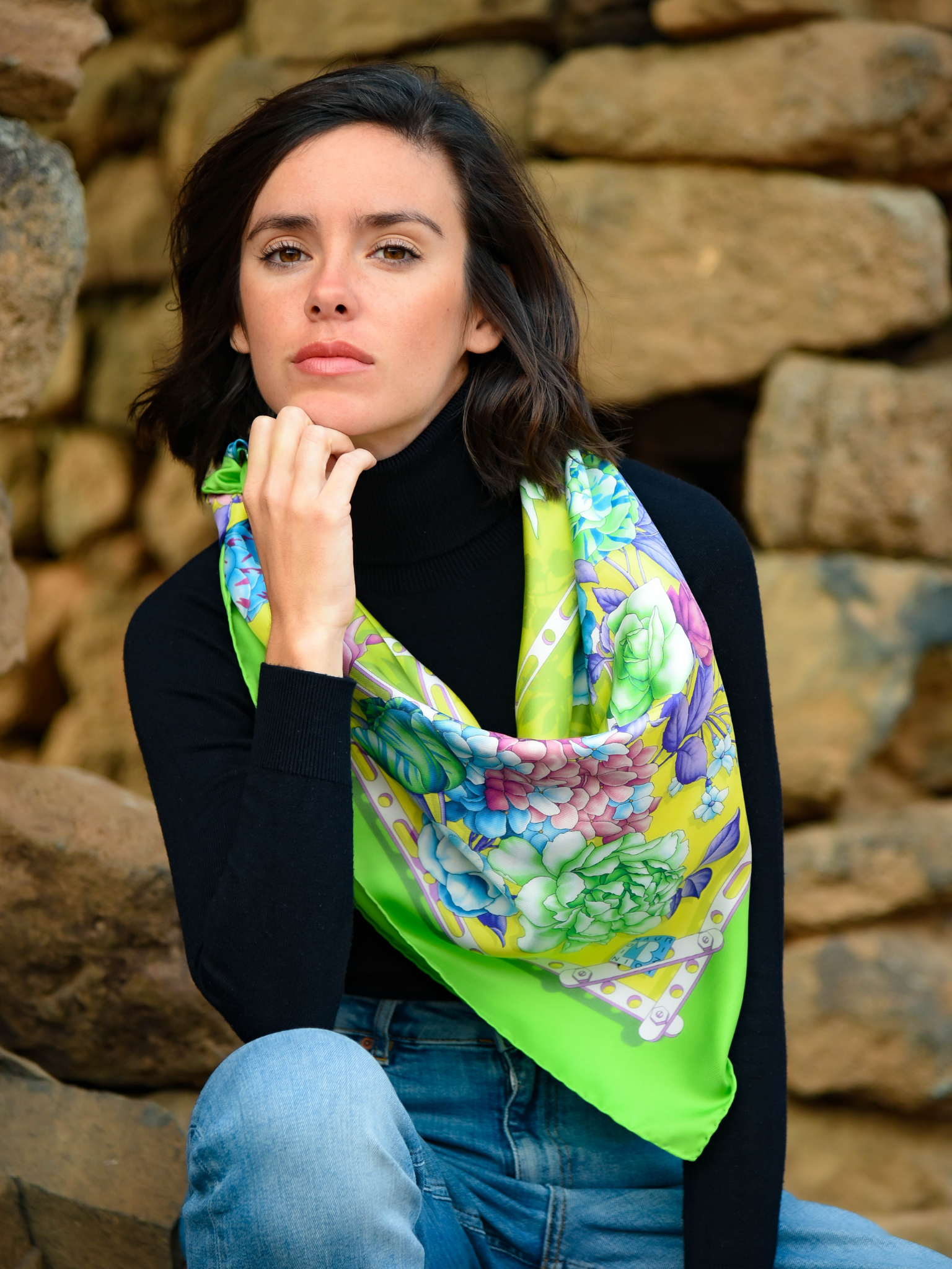 HerPorte-Eye Flower Silk Crepe Scarf 138x138cm