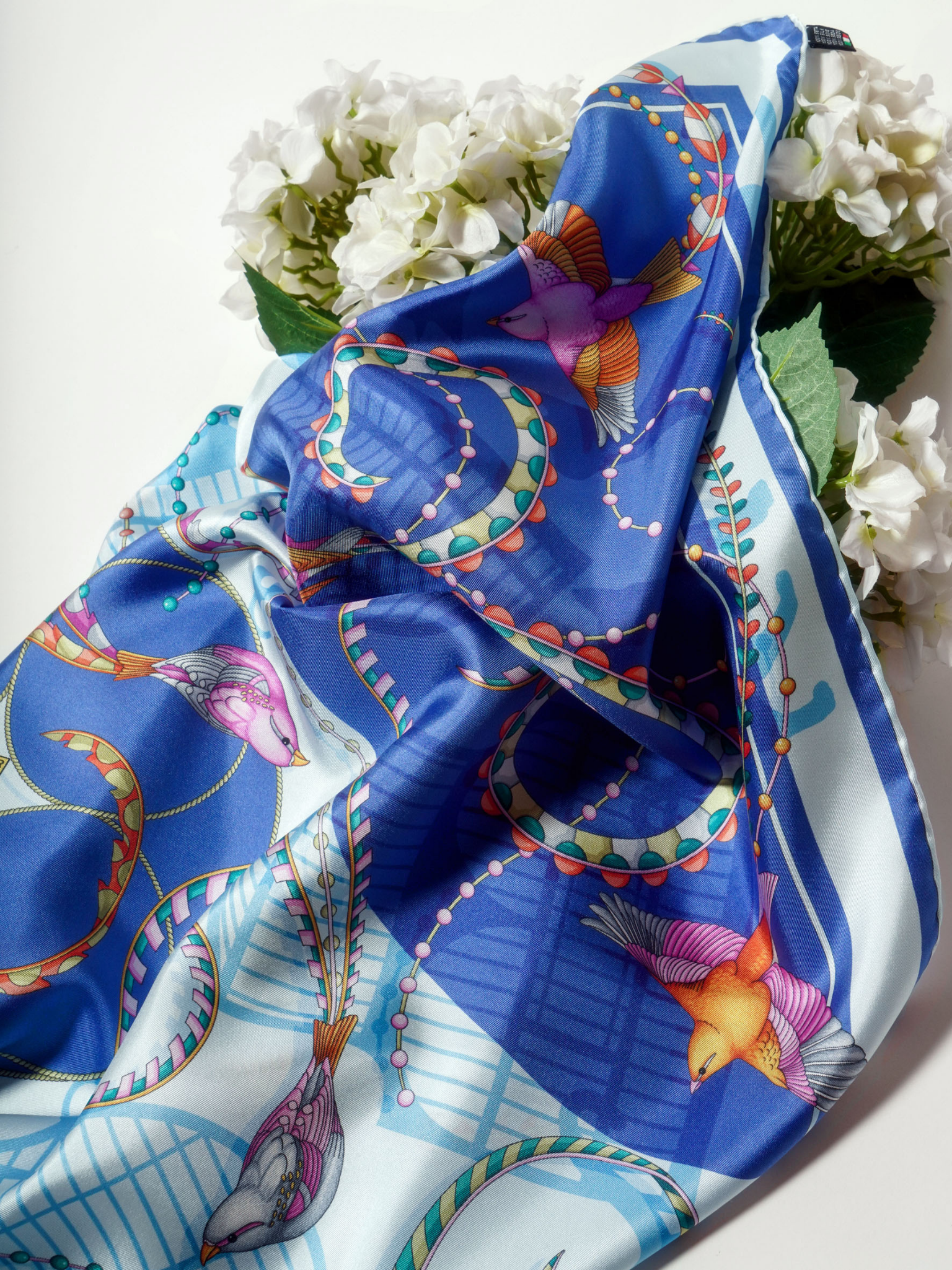 HerPorte-The Ora of Aria Silk Scarf 98x98cm