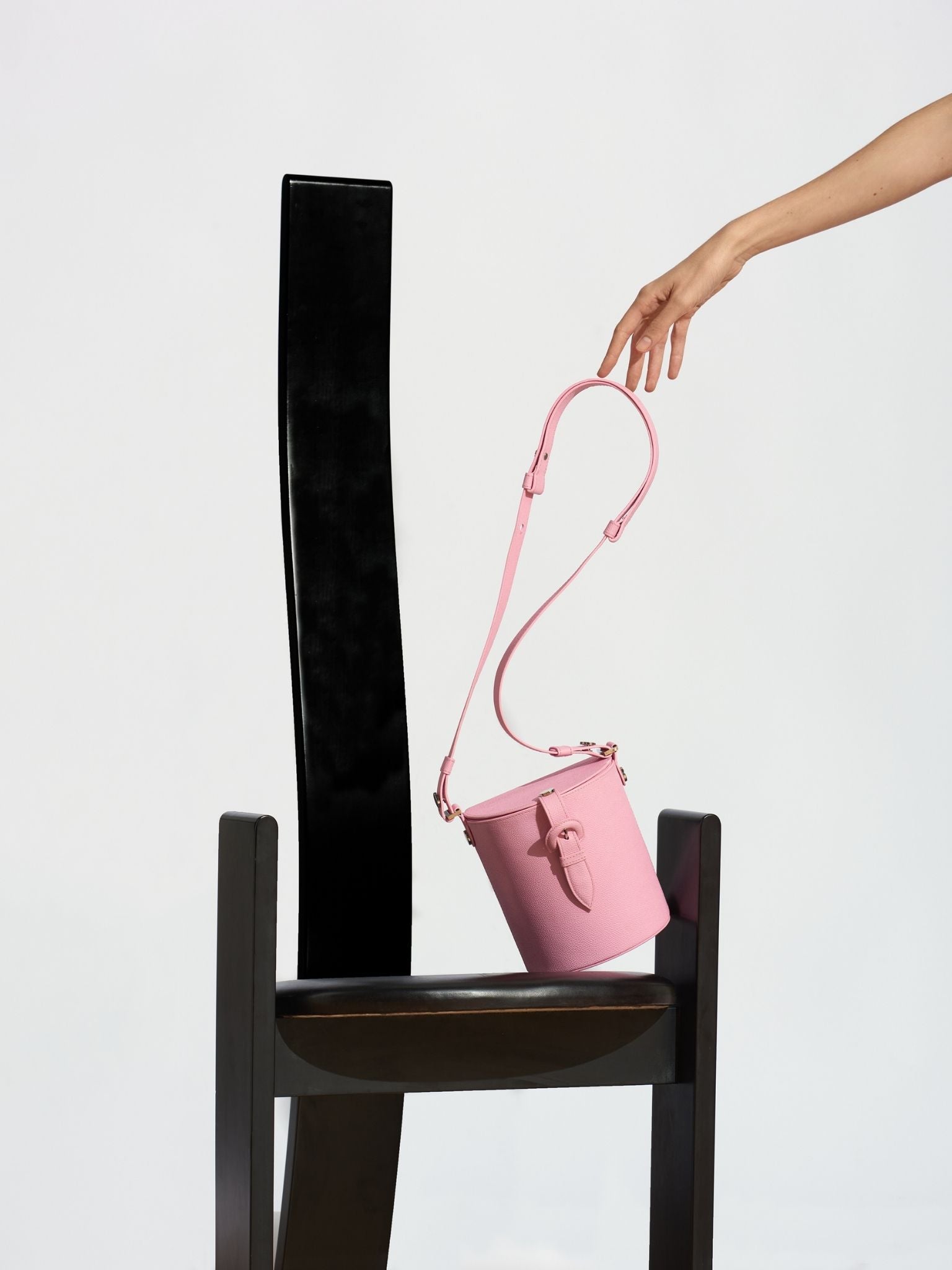 HerPorte-Pink Box Grainé Parisienne Crossbody Bag